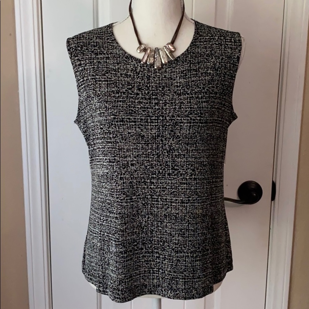 Ronni Nicole Black/White Top
